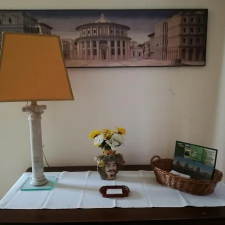 Guest house La Finestra Sul Mercato Home *
