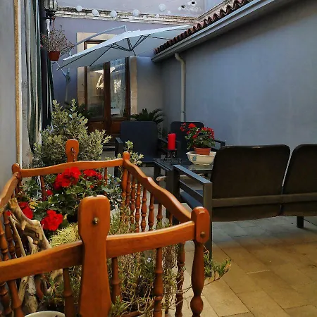 La Finestra Sul Mercato Home Guest house